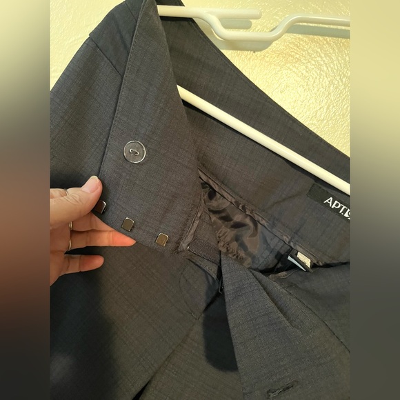 Apt. 9 Gray Slacks - Picture 7 of 7
